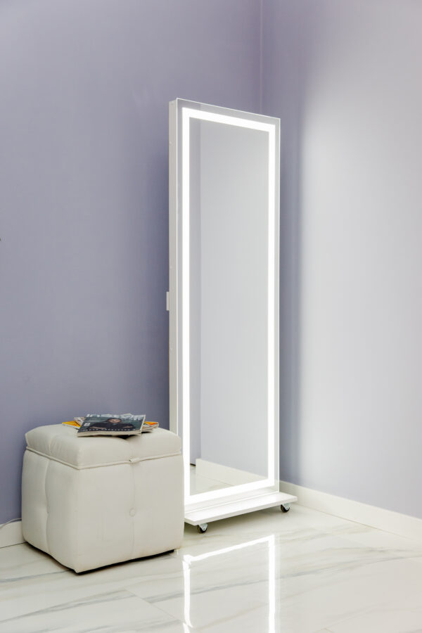 Гримерное зеркало в полный рост с диодной подсветкой РДЗ 55х168 Белое (10)